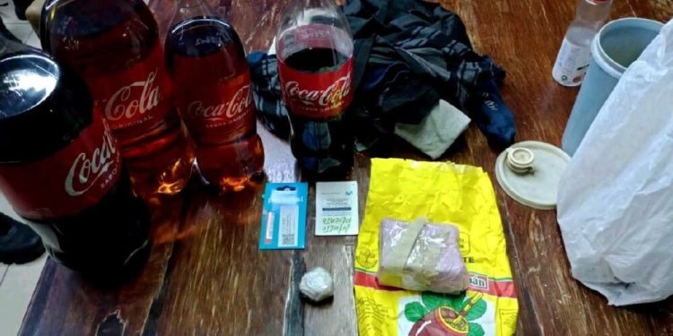 DETUVIERON A UN AGENTE DEL SERVICIO PENITENCIARIO POR INGRESAR A MARIHUANA Y COCAÍNA AL PENAL