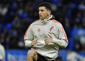 CON OTRO GROSERO ERROR DE ARMANI, RIVER IGUALÓ 2-2 ANTE VÉLEZ POR LA LIGA PROFESIONAL