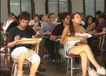 BORELLI: «UNO DE CADA TRES ESTUDIANTES TIENE MIOPÍA»