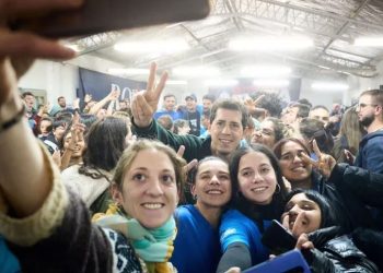 A LA ESPERA DE DEFINICIONES, «WADO» DE PEDRO PROFUNDIZA SU CAMPAÑA