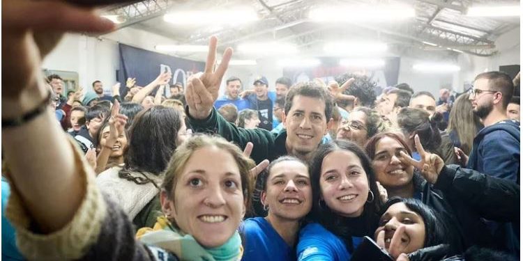 A LA ESPERA DE DEFINICIONES, «WADO» DE PEDRO PROFUNDIZA SU CAMPAÑA