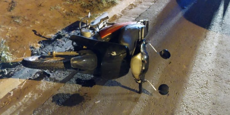 UN HOMBRE FUE EMBESTIDO POR UNA MOTO EN CHILE AL 1700