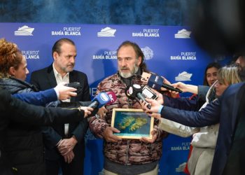 EL PUERTO DE BAHIA BLANCA FUE SEDE DEL OPERATIVO DNI QUE RECONOCE A LOS VETERANOS DE MALVINAS COMO HÉROES