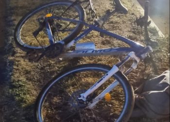 ACCIDENTE ENTRE UNA BICICLETA Y UN COLECTIVO