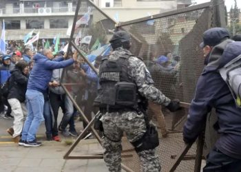 BLANCO ILARI: «UN OPERADOR DEL 911 ME DIJO PREGÚNTELE A MORALES CUÁNDO SE LEVANTA EL CORTE»