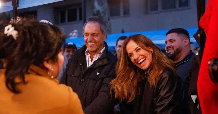 DANIEL SCIOLI Y VICTORIA TOLOSA PAZ DESAFÍAN A MÁXIMO KIRCHNER Y SE MUESTRAN JUNTOS EN LA PROVINCIA DE BUENOS AIRES