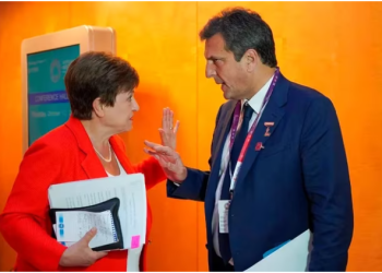 TENSIÓN CON EL FMI: EL NIVEL DE AJUSTE FISCAL ES LA PELEA QUE TRABA EL CIERRE DEL NUEVO ACUERDO