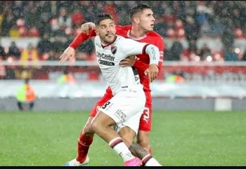 INDEPENDIENTE NO LEVANTA CABEZA: PERDIÓ 2-0 CON NEWELL’S Y NO LOGRA SALIR DEL FONDO DE LA TABLA DE LA LIGA PROFESIONAL