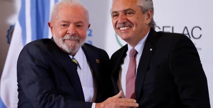 ALBERTO FERNÁNDEZ SE DESPEDIRÁ DEL MERCOSUR Y LE ENTREGARÁ LA PRESIDENCIA PRO TEMPORE A LULA DA SILVA