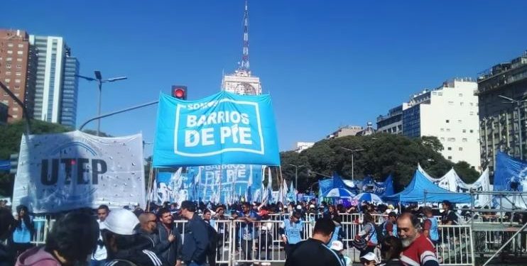 LOS MOVIMIENTOS SOCIALES OFICIALISTAS RESPALDARÁN LA PRECANDIDATURA PRESIDENCIAL DE SERGIO MASSA