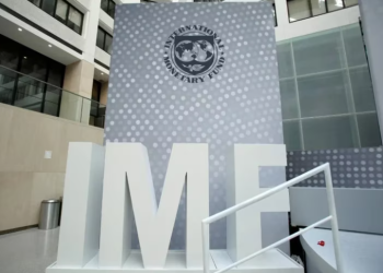 TRAS EL SALTO RÉCORD DEL DÓLAR LIBRE, LOS BONOS CERRARON AL ALZA EN WALL STREET Y CAYÓ EL RIESGO PAÍS