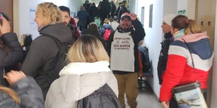 LUSARRETA: «ALUMNOS Y DOCENTES NO DEBERÍAN ESTAR PENSANDO EN VENTILAR O NO PORQUE NO HAY SEGURIDAD EN LA ESCUELA»