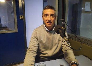 CASTILLO: «ME GUSTARÍA DISCUTIR POR QUÉ LOS CONCEJALES DEBATEN CADA 15 DÍAS»