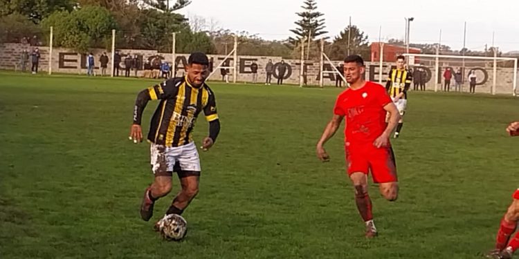 OLIMPO CONSIGUIÓ UN EMPATE AGÓNICO EN SU VISITA A CÍRCULO DEPORTIVO
