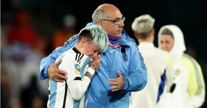 LA SELECCIÓN ARGENTINA PERDIÓ 2-0 CONTRA SUECIA Y SE DESPIDIÓ DEL MUNDIAL FEMENINO