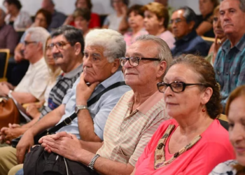 BONO PARA JUBILADOS, PENSIONADOS Y BENEFICIARIOS DE LA AUH