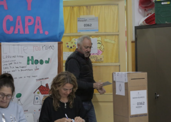 ELECCIONES 2023: LOS PRE CANDIDATOS DE LIBERTAD AVANZA EMITIERON SU VOTO