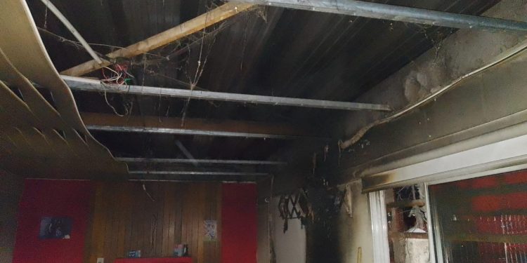 IMPORTANTE INCENDIO EN UNA VIVIENDA