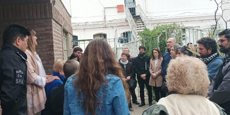 LA CÁRCEL DE BAHÍA BLANCA ABRIÓ SUS PUERTAS A MEDIO CENTENAR DE REPRESENTANTES INSTITUCIONALES
