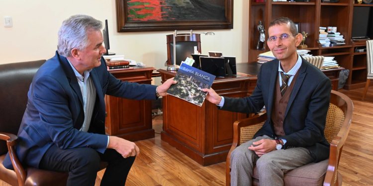 HÉCTOR GAY RECIBIÓ AL NUEVO CÓNSUL DE ITALIA