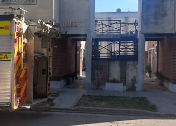 SE INCENDIÓ UN DEPARTAMENTO EN CALLE PRIMERO DE MAYO