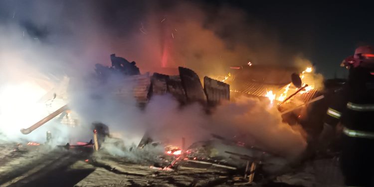PÉRDIDAS TOTALES EN EL INCENDIO DE UNA VIVIENDA