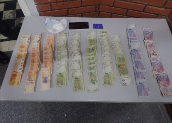APREHENDIERON A UNA PERSONA CON COCAÍNA Y DINERO EN EFECTIVO