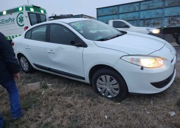 UN AUTO COLISIONÓ CON UNA MOTO EN EL INGRESO AL PARQUE INDUSTRIAL