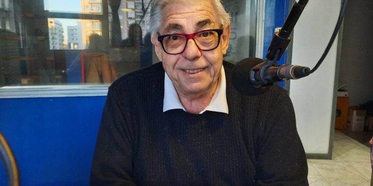 BAYLAC: «MILEI ES EL MENEM 3.0 DE LA ACTUALIDAD»