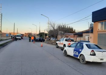 UN AUTO VOLCÓ EN PEDRO PICO Y AZURDUY