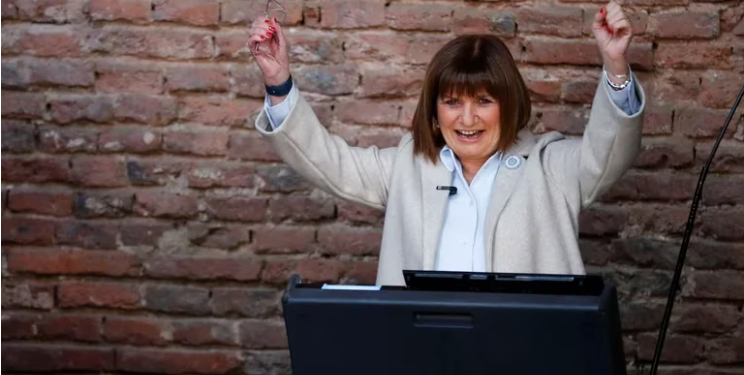 BULLRICH: «LARRETA YA ME LLAMÓ Y ME FELICITÓ POR LA VICTORIA»