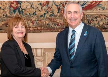 BULLRICH PLANIFICA UN VIAJE A ESTADOS UNIDOS Y EUROPA PARA FORTALECER SU PERFIL PRESIDENCIAL