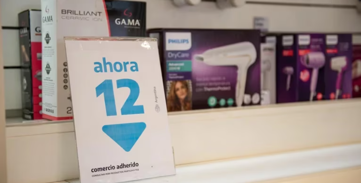EL GOBIERNO SUSPENDIÓ EL PLAN AHORA 12 PARA LAS EMPRESAS QUE NO SUSCRIBIERON ACUERDO DE PRECIOS