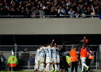 CON UN GOLAZO DE MESSI, ARGENTINA LE GANÓ 1-0 A ECUADOR EN EL COMIENZO DE LAS ELIMINATORIAS SUDAMERICANAS