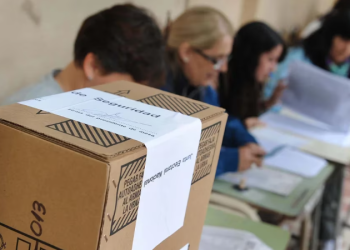 ELECCIONES EN MENDOZA: EL PERONISMO RETUVO SEIS INTENDENCIAS EN LOS PRIMEROS COMICIOS DESPUÉS DE LAS PASO