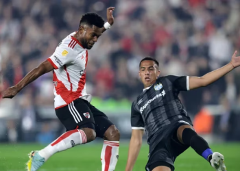 CON GOL EN EL FINAL DE SALOMÓN RONDÓN, RIVER PLATE LE GANÓ 1-0 A ATLÉTICO TUCUMÁN