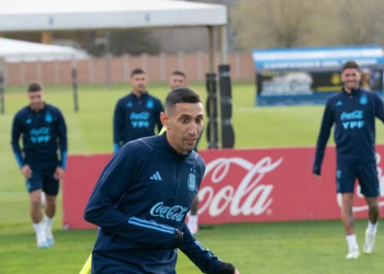 CON UNA SORPRESA Y UNA DUDA: EL EQUIPO DE LA SELECCIÓN ARGENTINA QUE PROBÓ SCALONI PARA EL DEBUT EN LAS ELIMINATORIAS ANTE ECUADOR