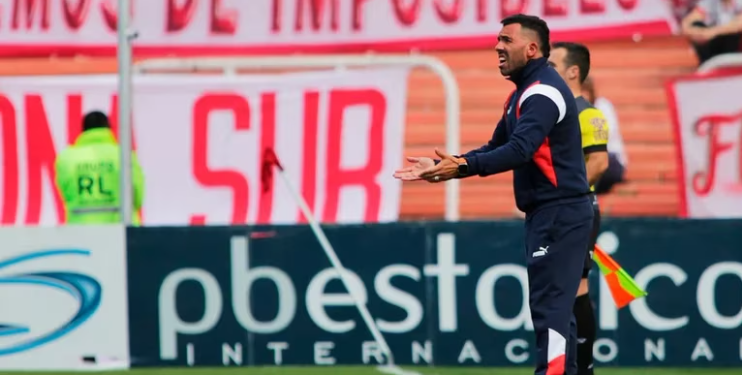 LA POLÉMICA FRASE DE CARLOS TÉVEZ A HORAS DE UNO DE LOS PARTIDOS MÁS IMPORTANTES DEL SEMESTRE PARA INDEPENDIENTE