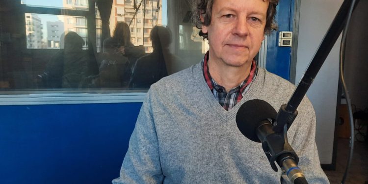 CASTILLO: «SOMOS LOS ÚNICOS QUE DECIMOS QUE NO HAY QUE SOMETERSE AL FMI»