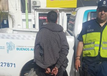 UN HOMBRE APREHENDIDO POR AGREDIR A SU EX PAREJA Y PRENDERLE FUEGO LA CASA