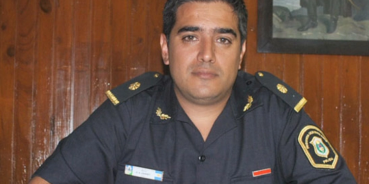 DARNET: «EL HOMBRE AGREDIÓ A LA MUJER CON GOLPES DE PUÑO E INTENTÓ ESCAPAR SALTANDO POR LA TERRAZA»