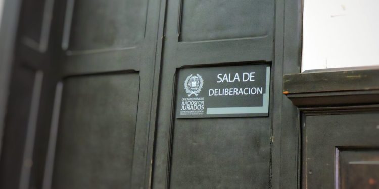 JUICIOS POR JURADOS: COMIENZA EL DEBATE POR EL CRIMEN DE UN JOVEN EN VILLA ROSAS