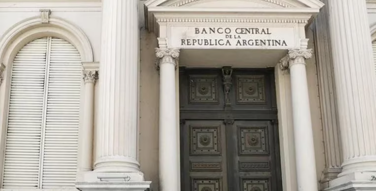 EL BANCO CENTRAR TUVO QUE VENDER USD 80 MILLONES PARA INTERVENIR EN EL MERCADO DE CAMBIOS