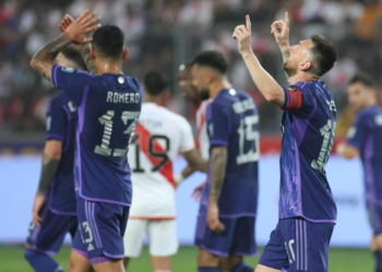CON DOS GOLES DE MESSI, ARGENTINA VENCIÓ CON AUTORIDAD 2-0 A PERÚ