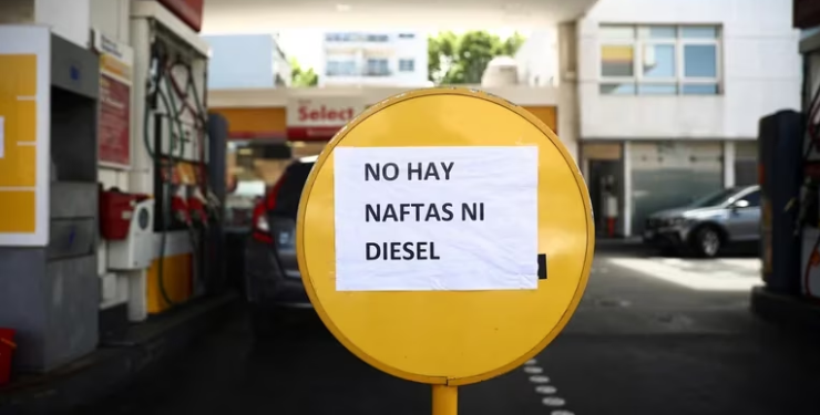 EL GOBIERNO ESPERA UN «SHOCK» DE COMBUSTIBLES PARA QUE LA CRISIS EMPIECE A DESACTIVARSE EN EL CORTO PLAZO