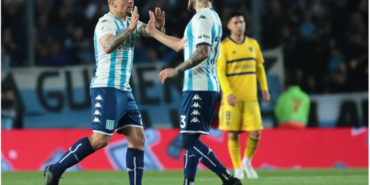 RACING DERROTÓ 2-1 A BOCA JUNIORS EN EL FINAL Y OBTUVO UN TRIUNFO CLAVE PARA TREPAR EN LA ZONA B DE LA COPA DE LA LIGA