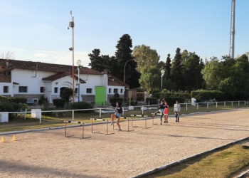 NADAL: «QUEREMOS POTENCIAR EN LAS TRES VILLAS QUE MÁS CHICOS SE ACERQUEN A PRACTICAR ESTE DEPORTE»