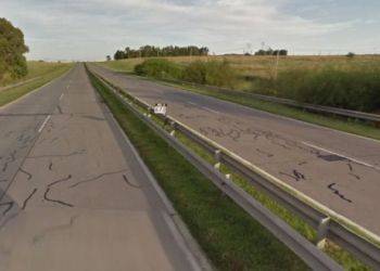 TACCARI: «LE FUE A COBRAR UNA DEUDA AL HOMBRE Y COMO NO LE PAGÓ LE EMPEZÓ A TIRAR PIEDRAS»