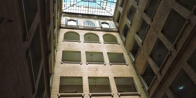 CONDENAN A 4 AÑOS Y MEDIO DE PRISIÓN A UN HOMBRE POR INTENTAR MATAR A OTRO CON UNA TIJERA