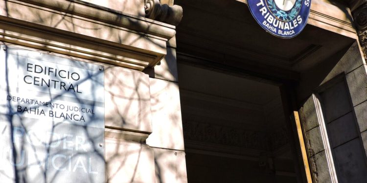 CONDENAN A UNA MUJER A TRES AÑOS Y MEDIO DE PRISIÓN POR ABUSAR DEL HIJO DE SU PAREJA